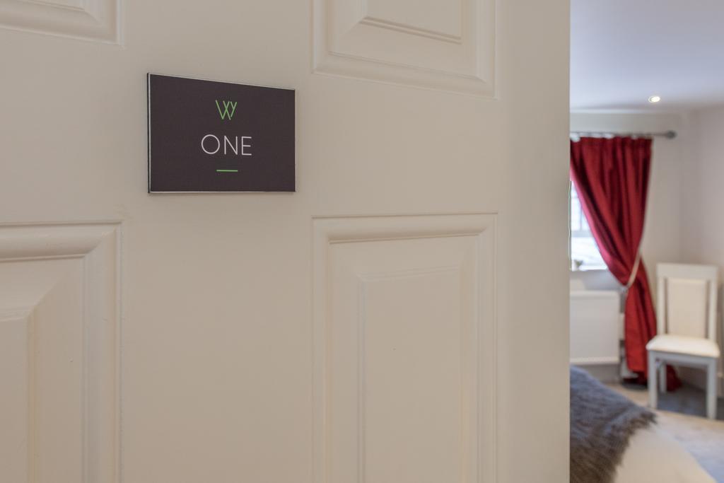 The Wychwood Inn Shipton under Wychwood Екстер'єр фото